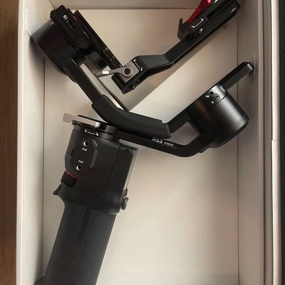 NEW DJI RS 3 Mini Gimbal Stabilizer - Black
